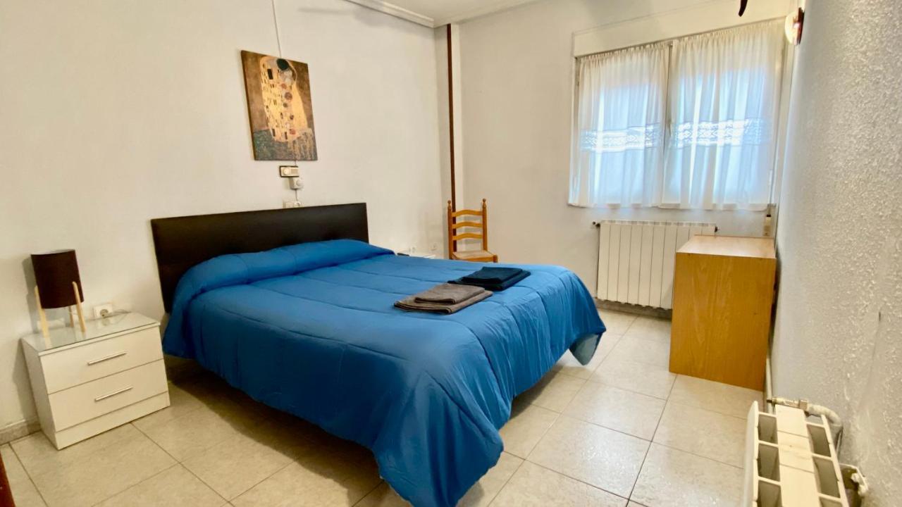 Hostal Sol Naciente Leão Exterior foto
